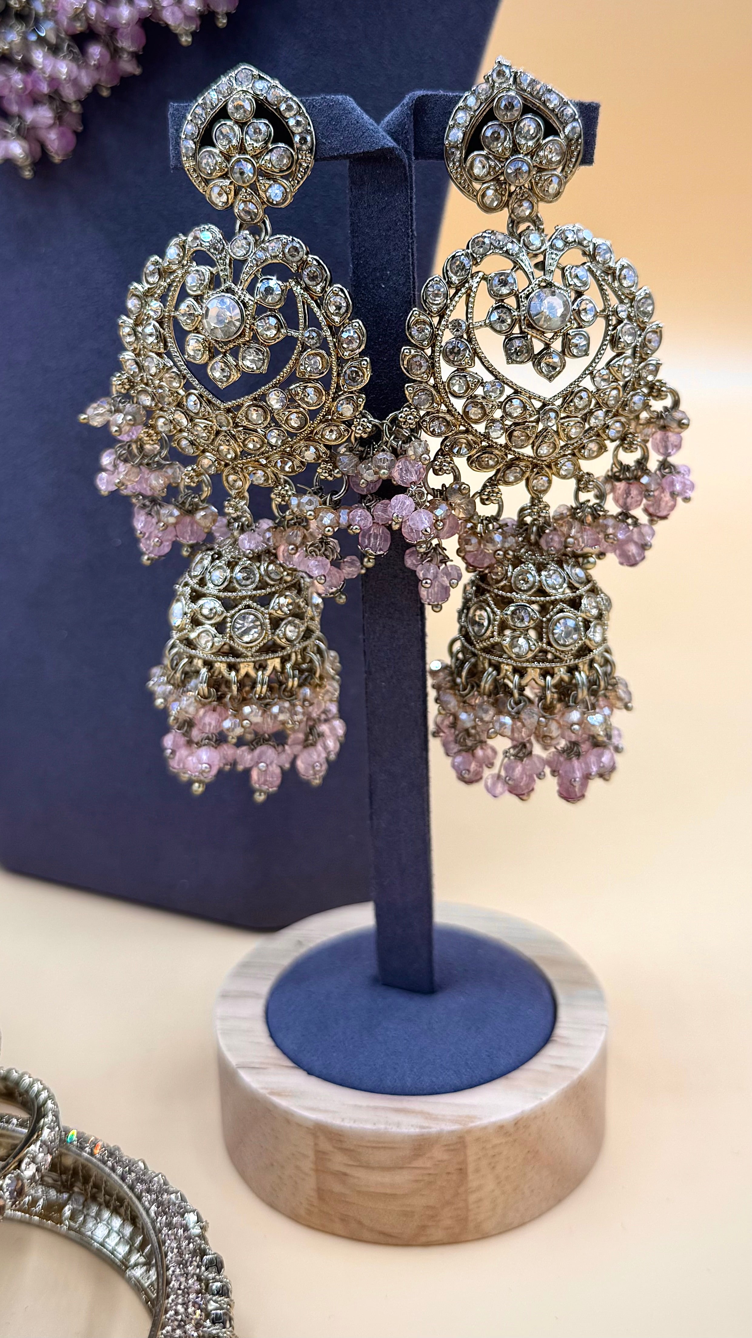Majesty Lavender Bridal necklace Set
