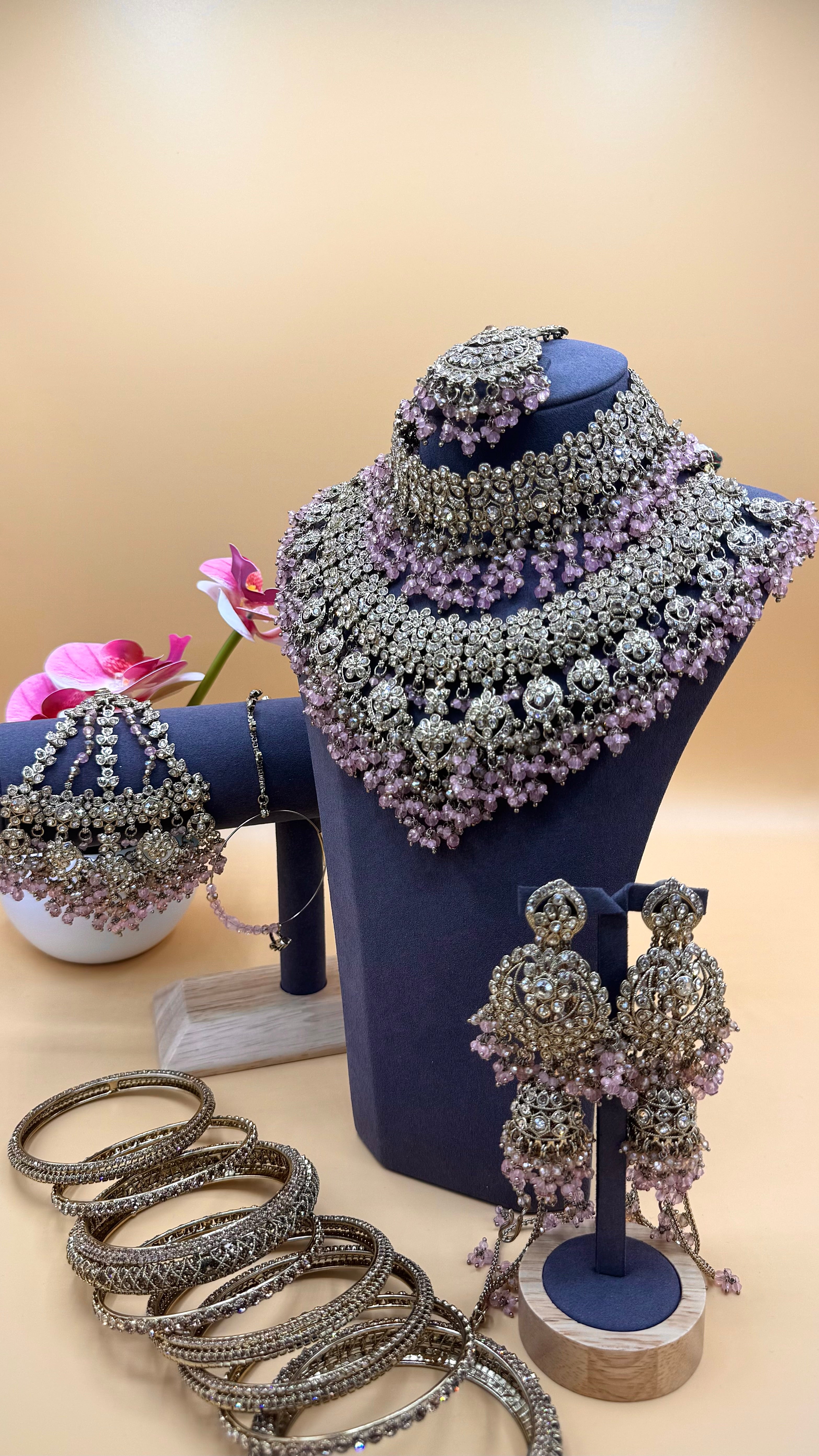 Majesty Lavender Bridal necklace Set