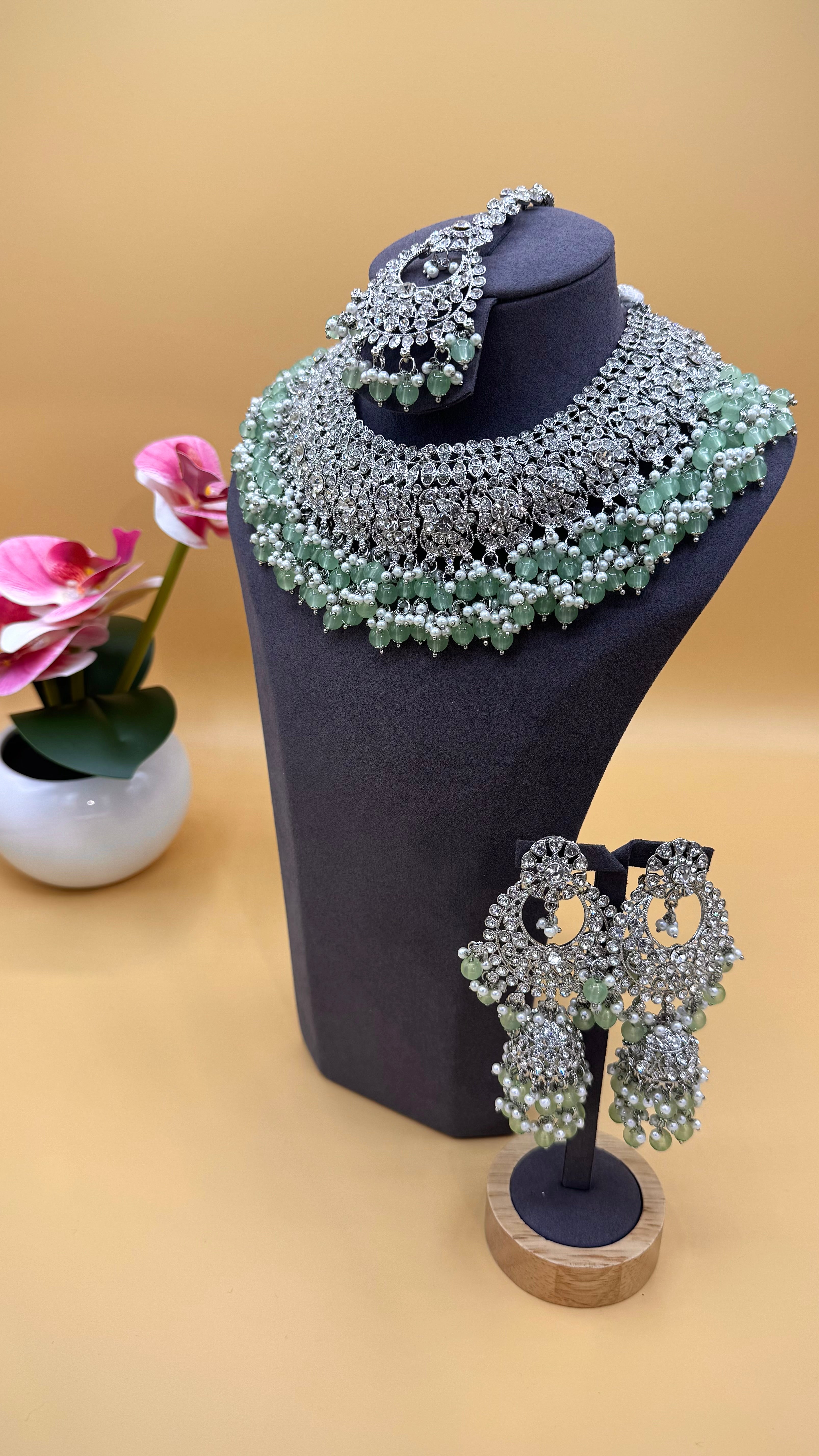 Sage Royale Necklace Set