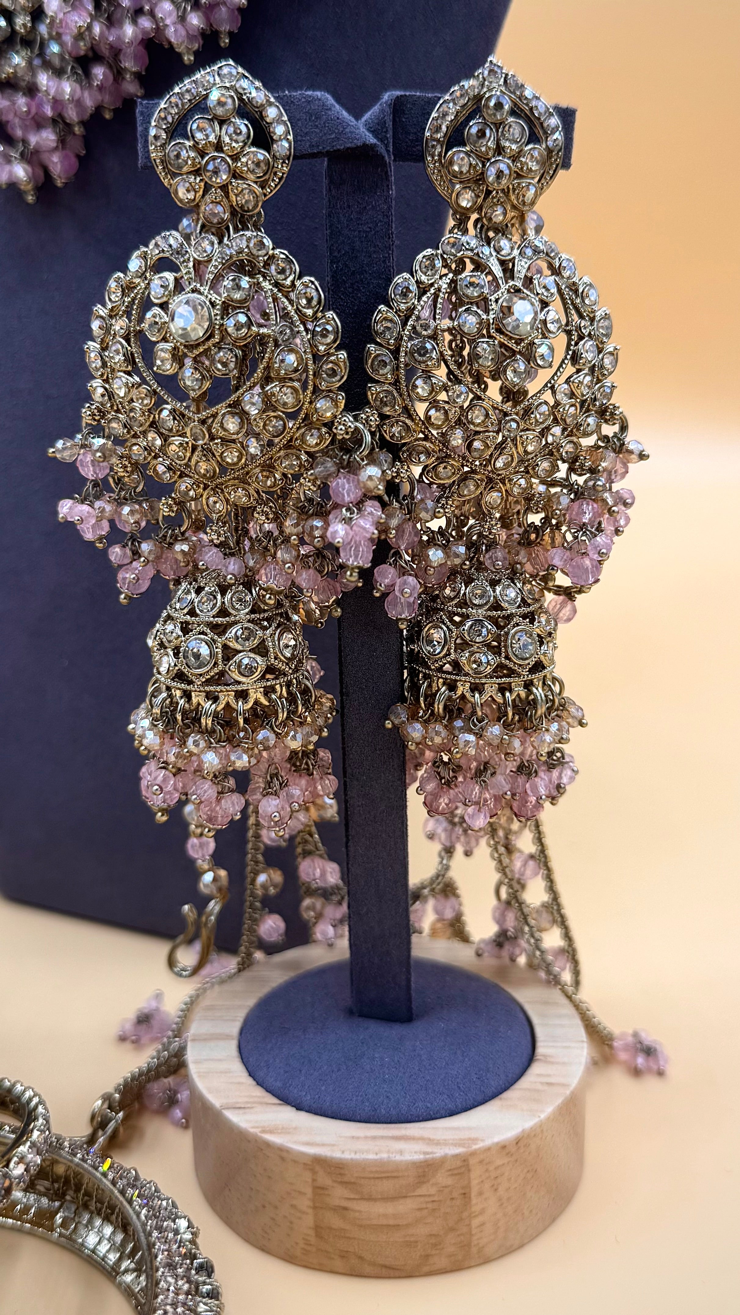 Majesty Lavender Bridal necklace Set
