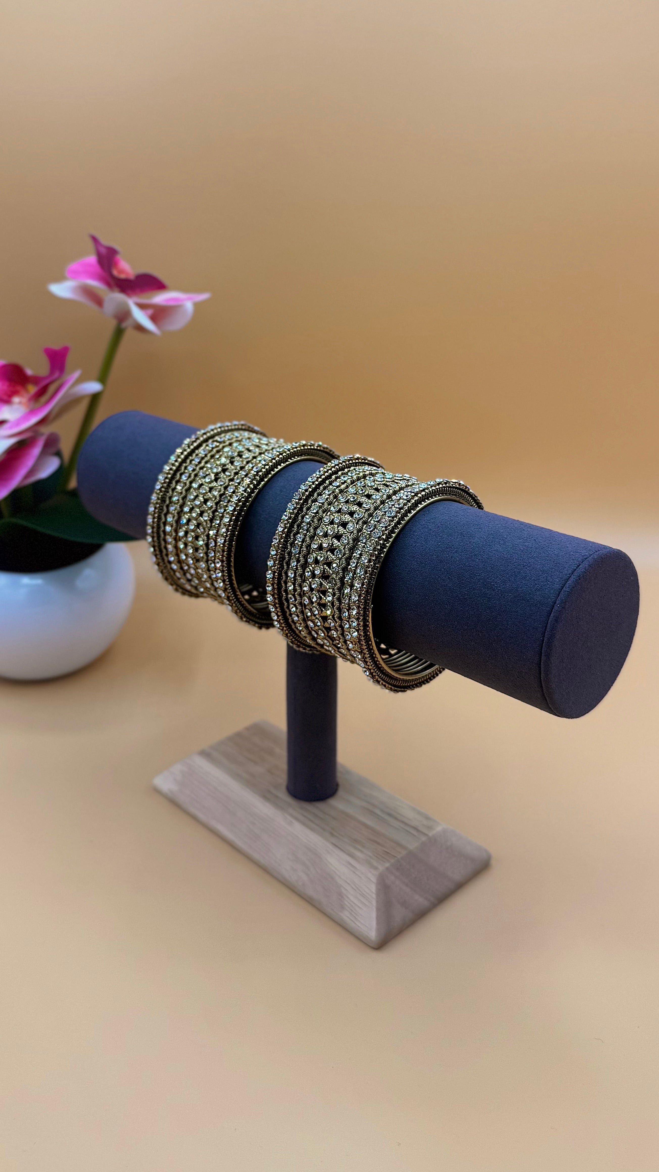 Glow Bangles – Gold